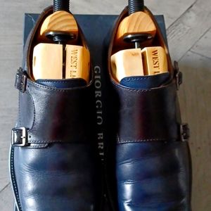 Mens dress shoes